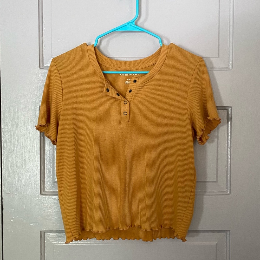 AE Crop Top